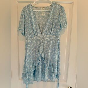 Sadie & Sage Blue wrap dress Size Medium